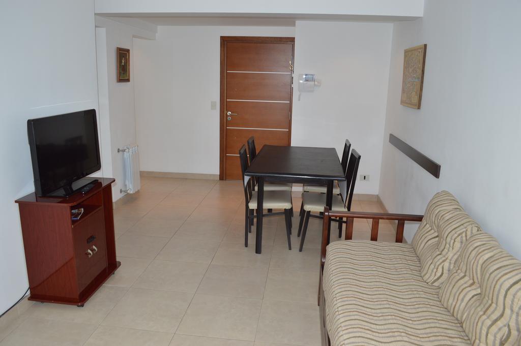 Apartamentos Cardinal Bariloche Phòng bức ảnh