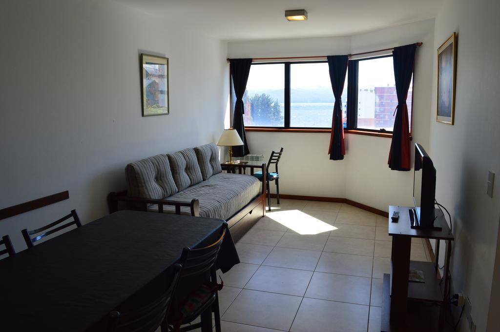 Apartamentos Cardinal Bariloche Phòng bức ảnh