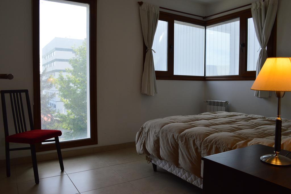 Apartamentos Cardinal Bariloche Phòng bức ảnh