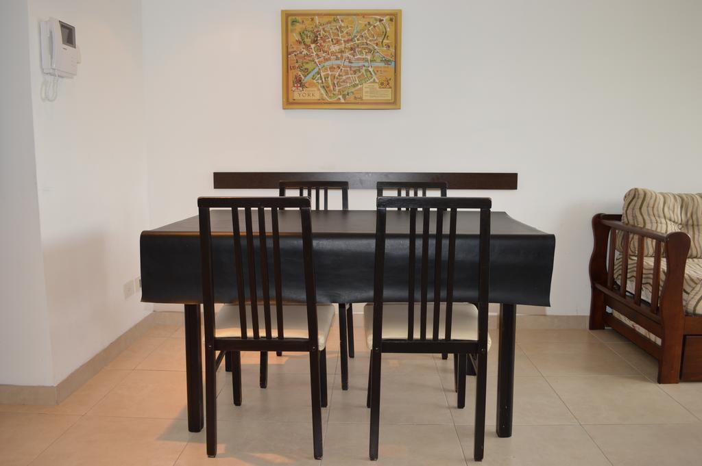 Apartamentos Cardinal Bariloche Phòng bức ảnh